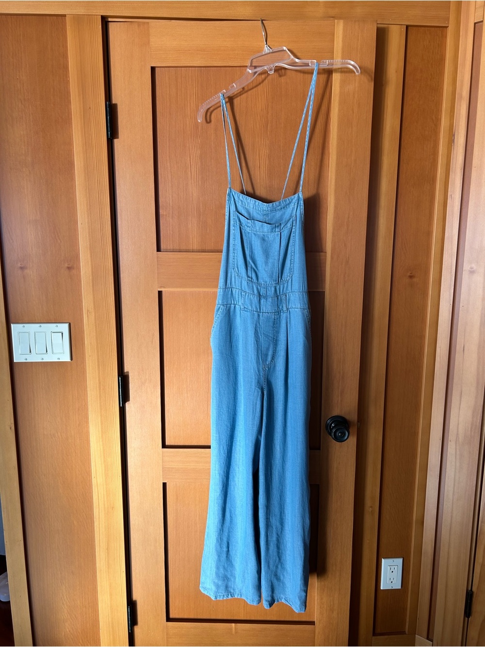 NEW w/ tags!
Blu Pepper Light Blue Wide-Leg Denim Jumpsuit with Spaghetti Straps
